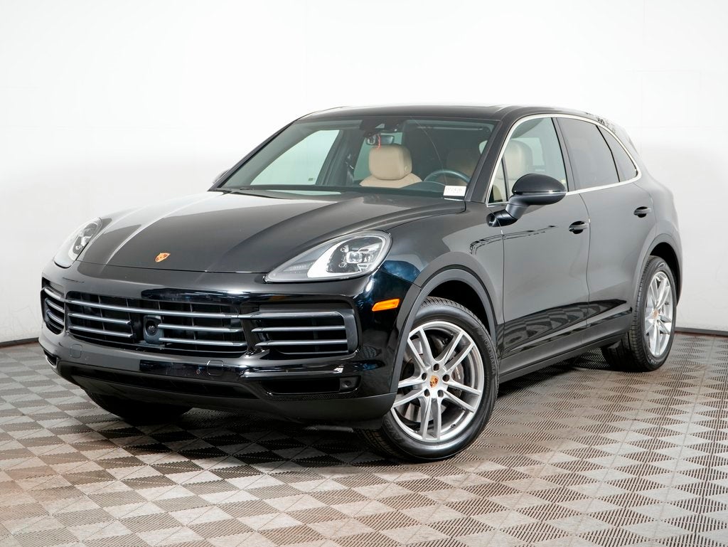 2023 Porsche Cayenne Base