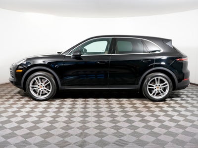2023 Porsche Cayenne Base