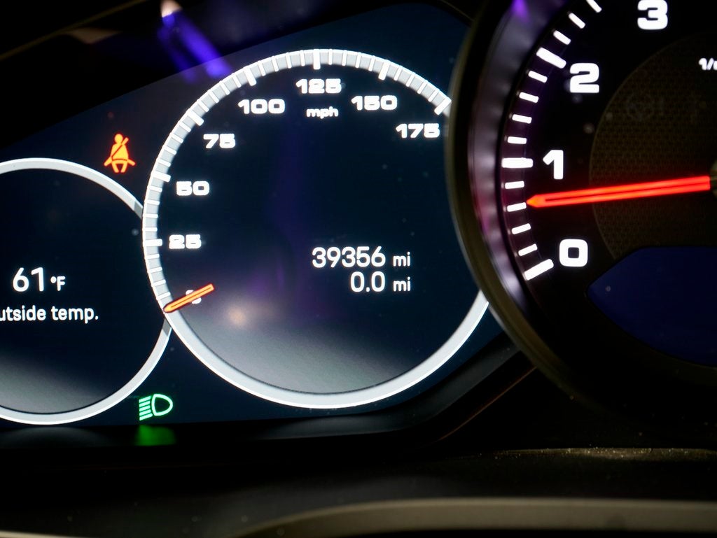 2023 Porsche Cayenne Base