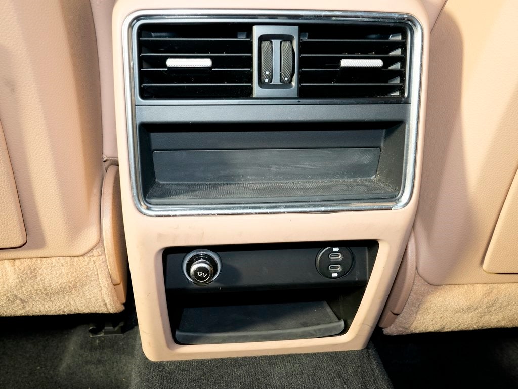 2023 Porsche Cayenne Base