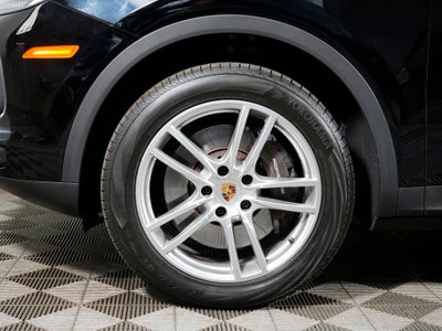 2023 Porsche Cayenne Base