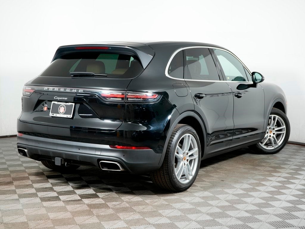 2023 Porsche Cayenne Base
