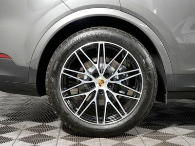 2024 Porsche Cayenne Base