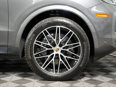 2024 Porsche Cayenne Base
