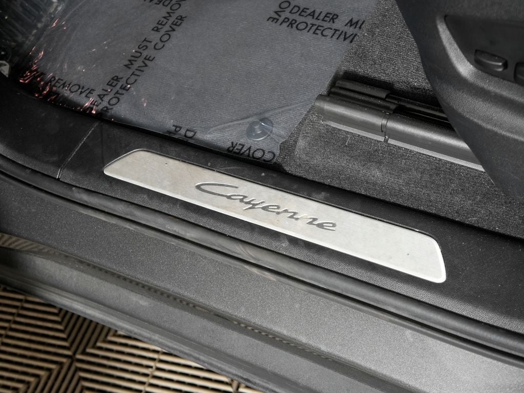 2024 Porsche Cayenne Base