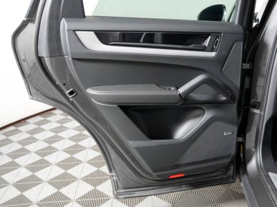 2024 Porsche Cayenne Base