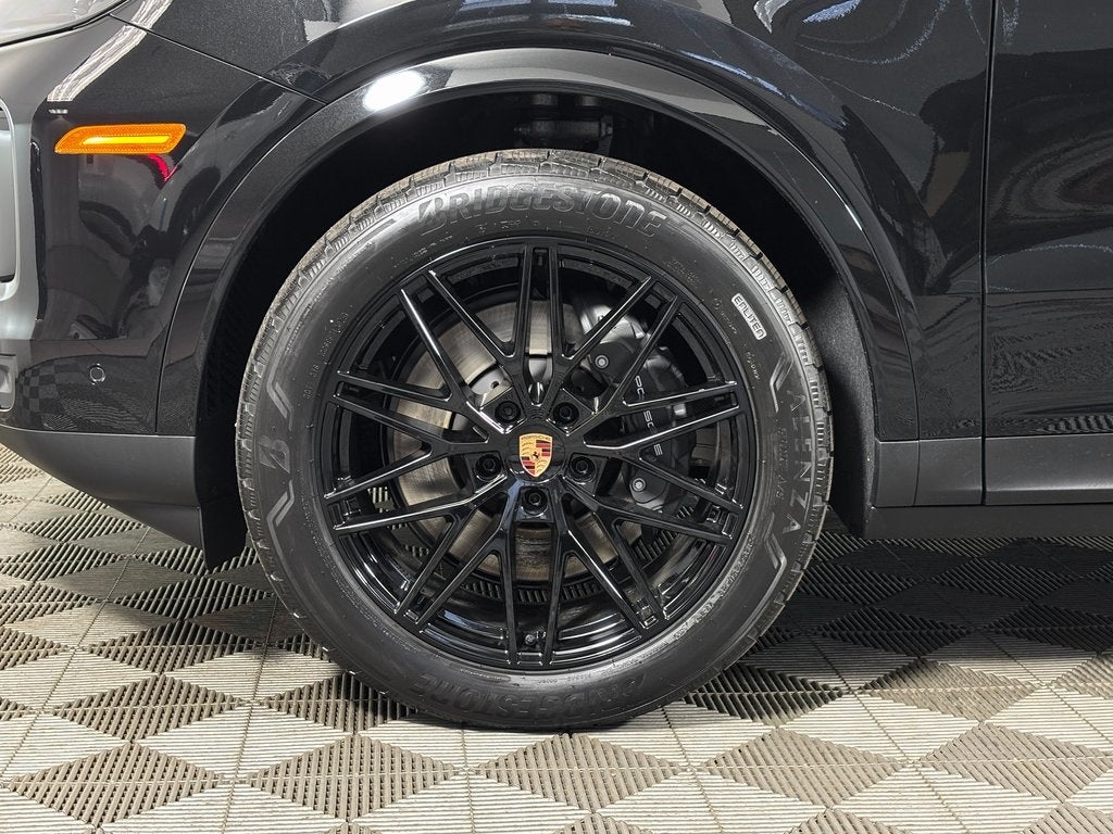 2026 Porsche Cayenne Base