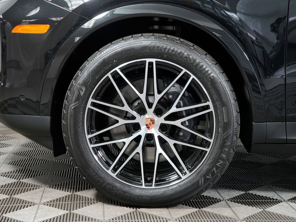 2026 Porsche Cayenne Base