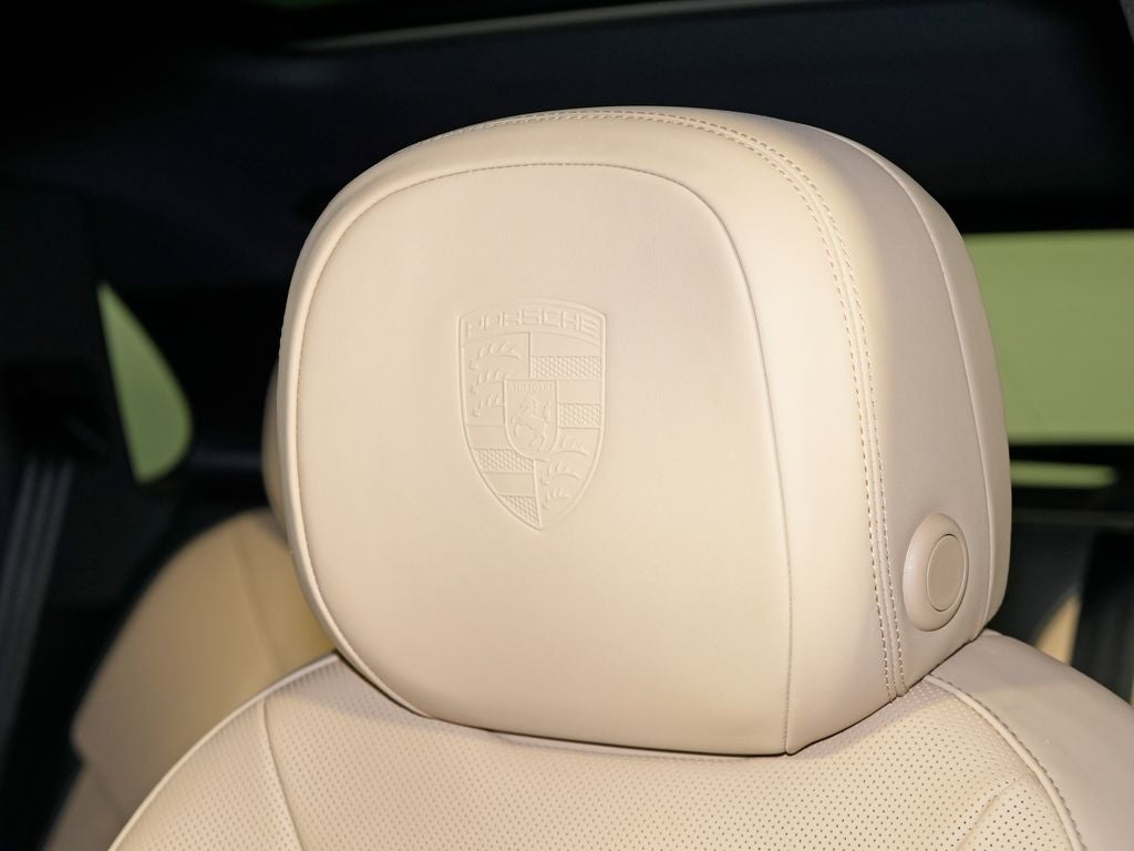 2026 Porsche Cayenne Base