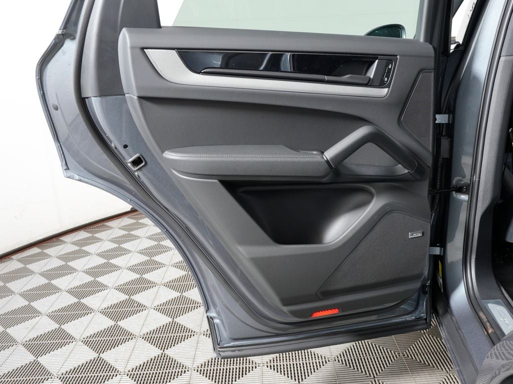 2026 Porsche Cayenne Base