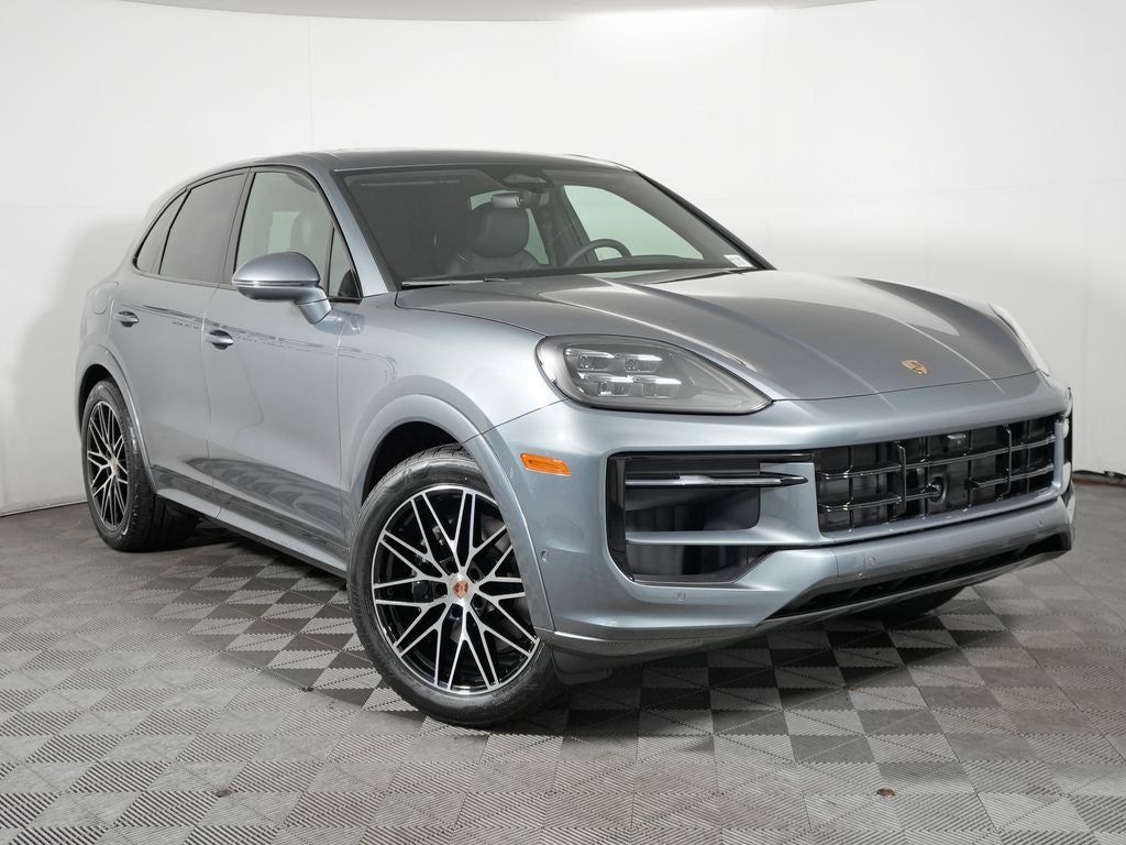 2026 Porsche Cayenne Base