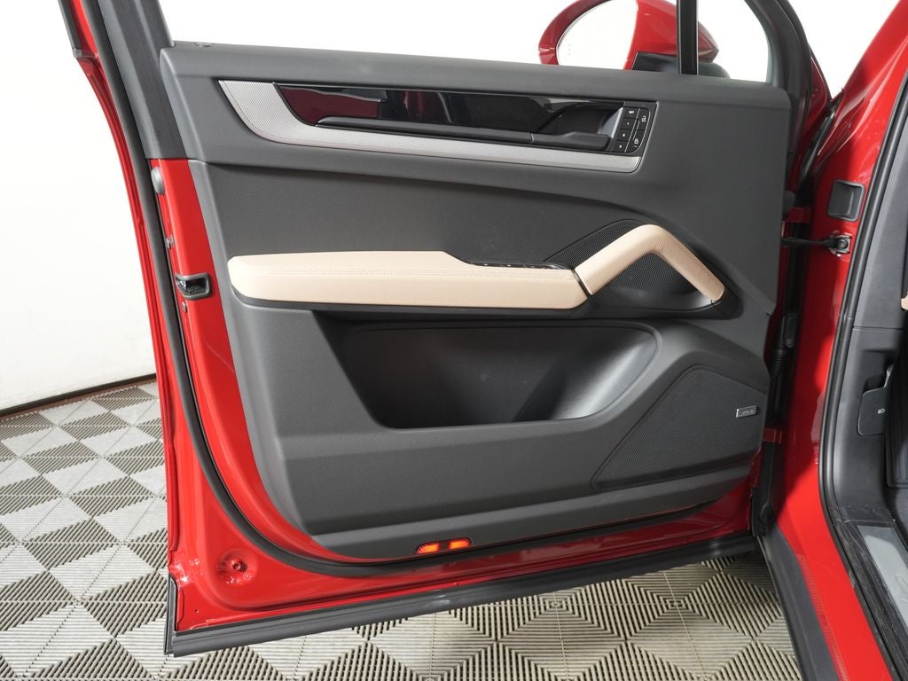 2026 Porsche Cayenne Base