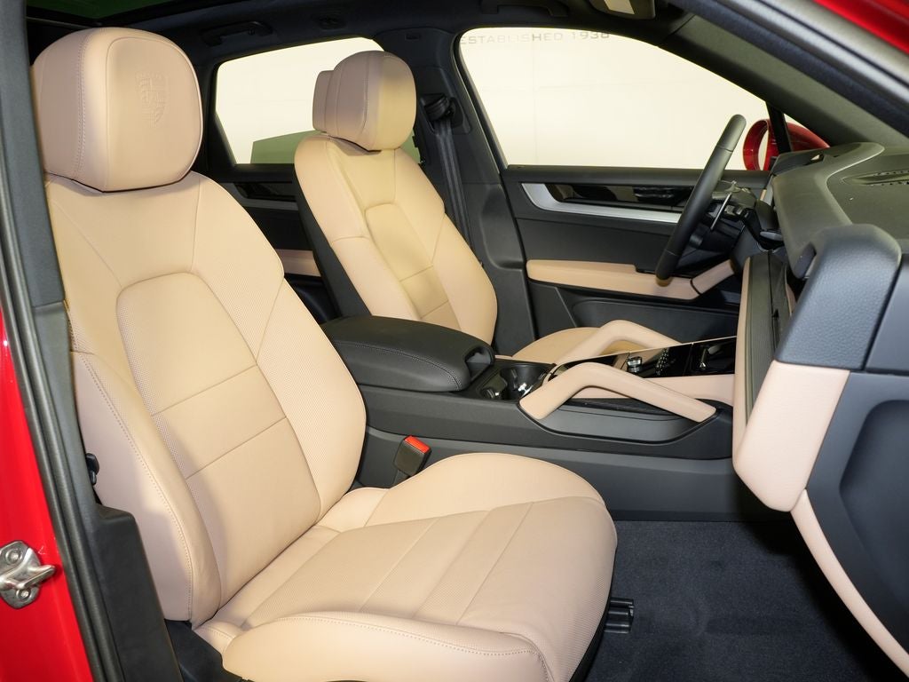 2026 Porsche Cayenne Base