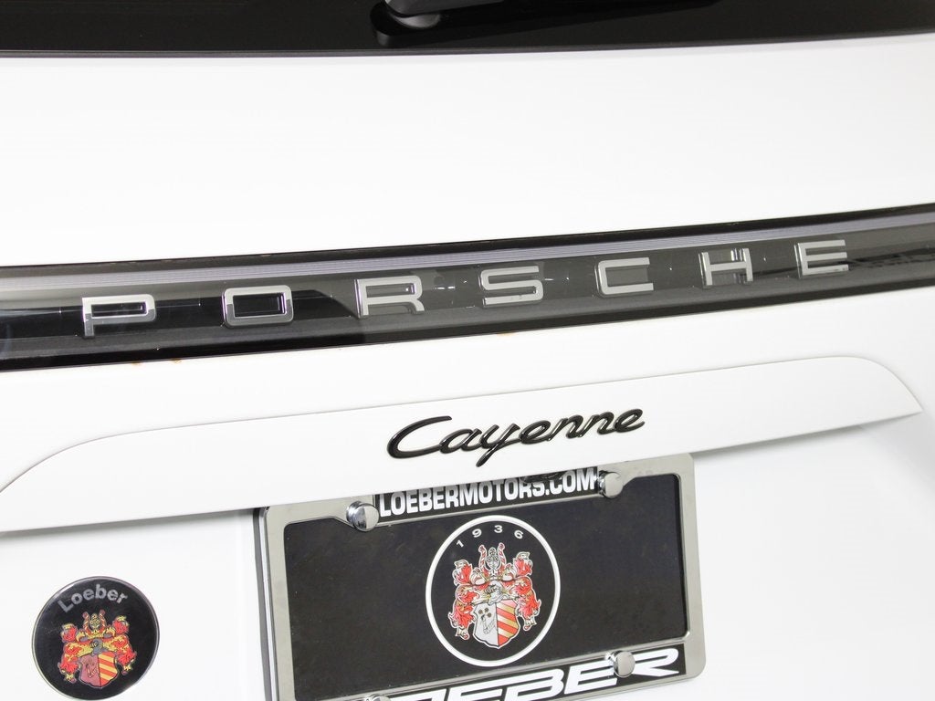 2023 Porsche Cayenne Base