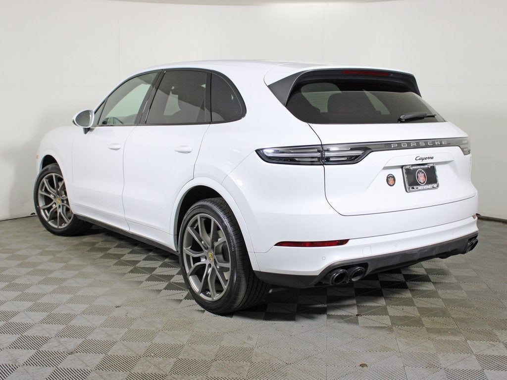 2023 Porsche Cayenne Base