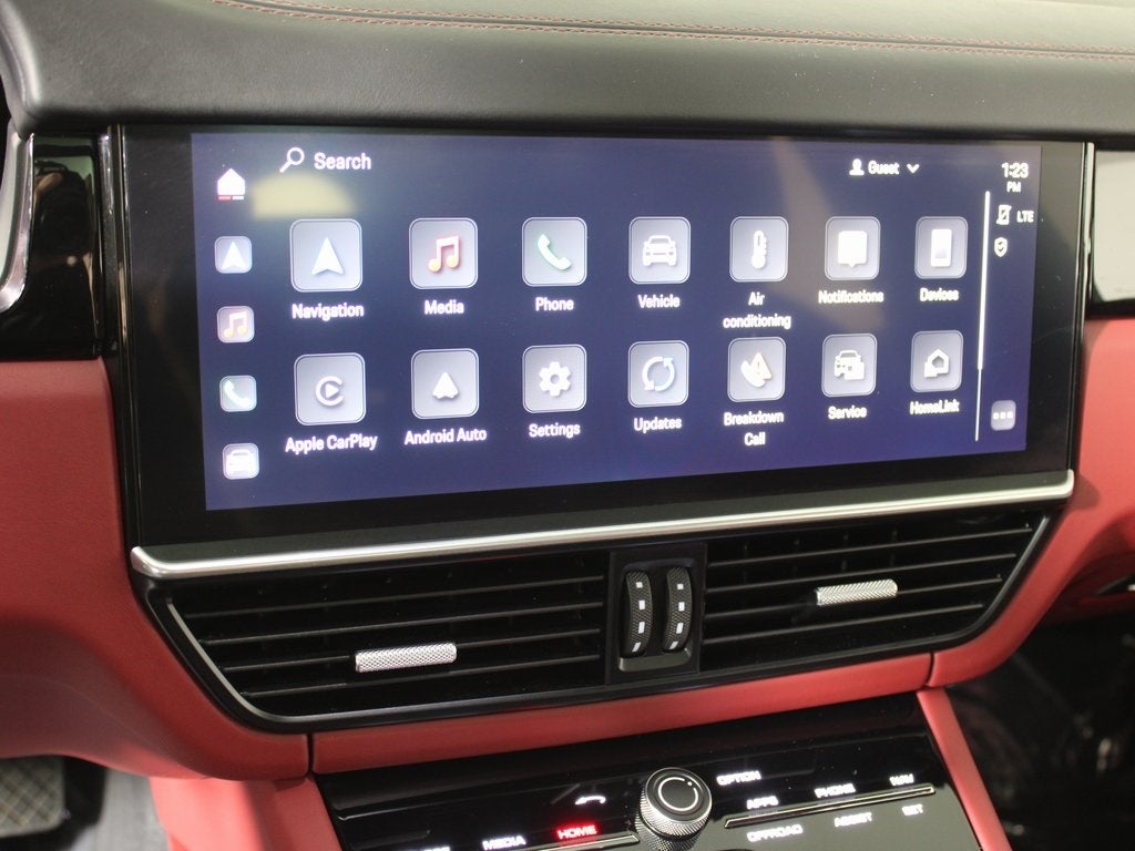 2023 Porsche Cayenne Base