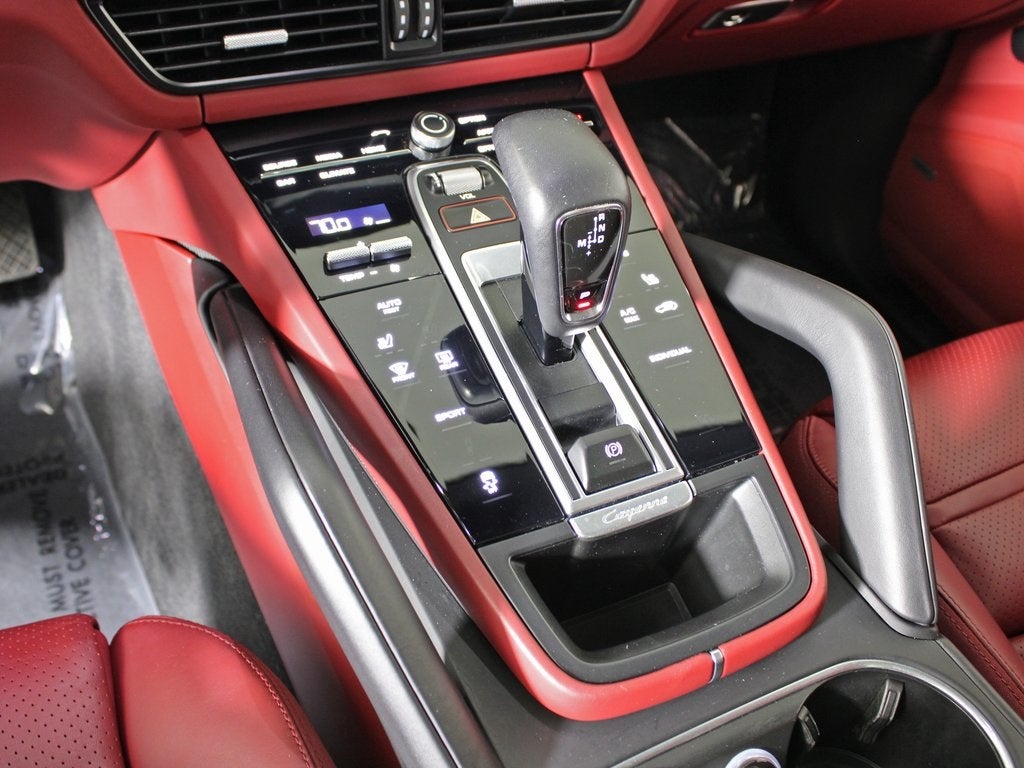 2023 Porsche Cayenne Base