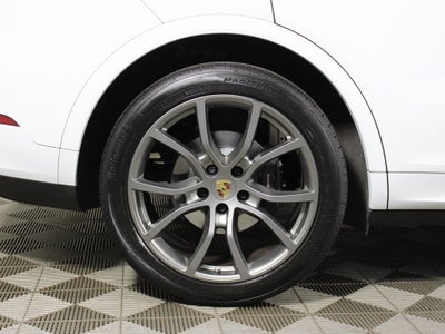 2023 Porsche Cayenne Base