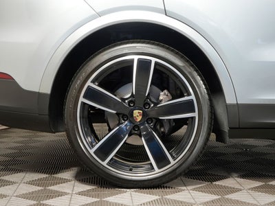 2023 Porsche Cayenne Base
