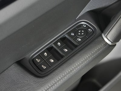 2023 Porsche Cayenne Base