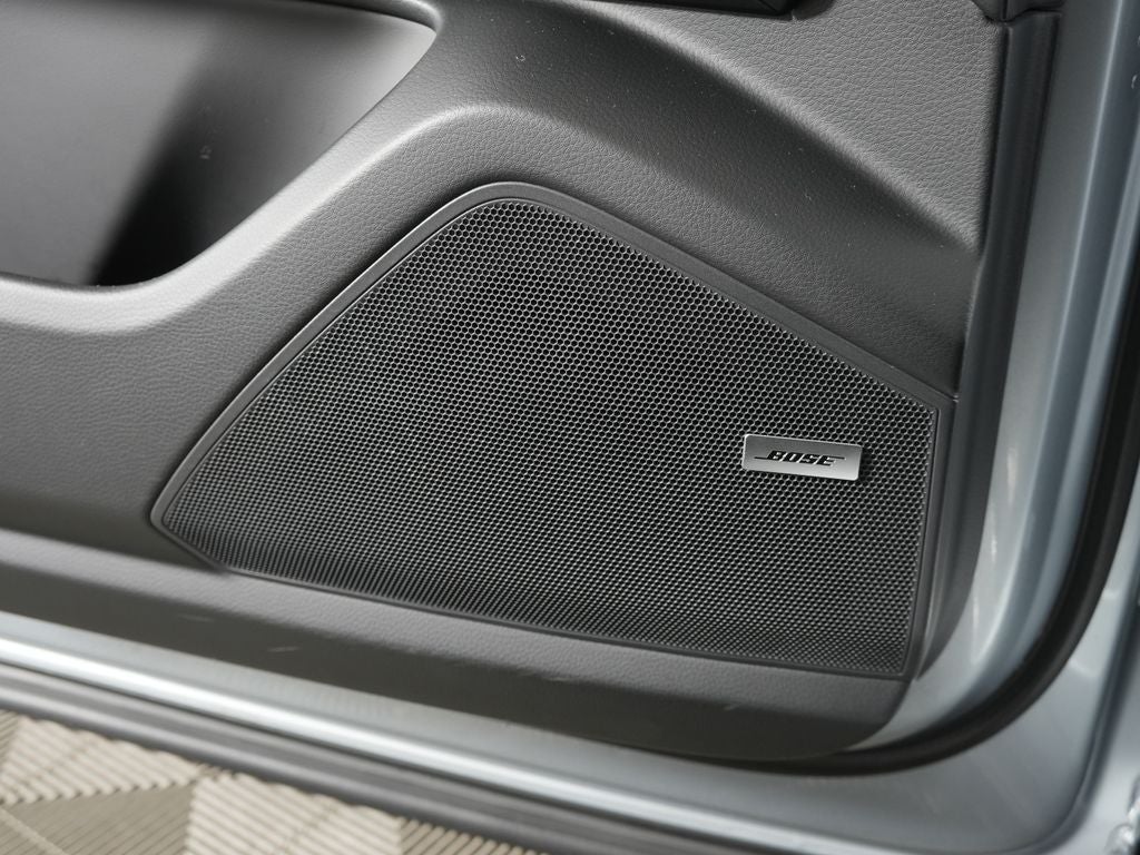 2023 Porsche Cayenne Base
