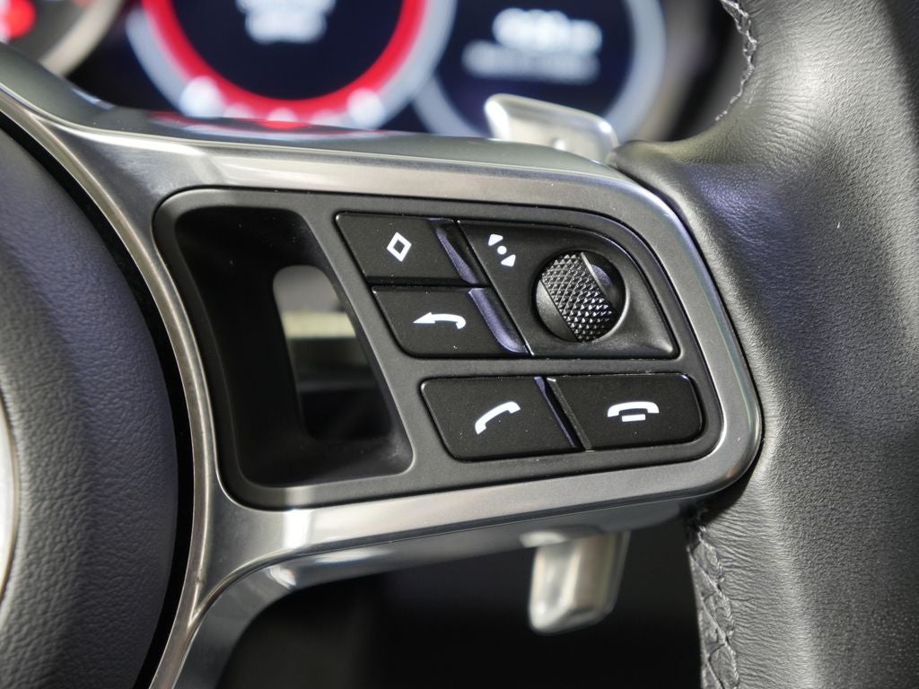 2023 Porsche Cayenne Base