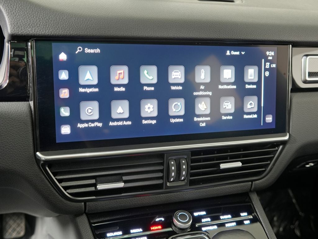 2023 Porsche Cayenne Base