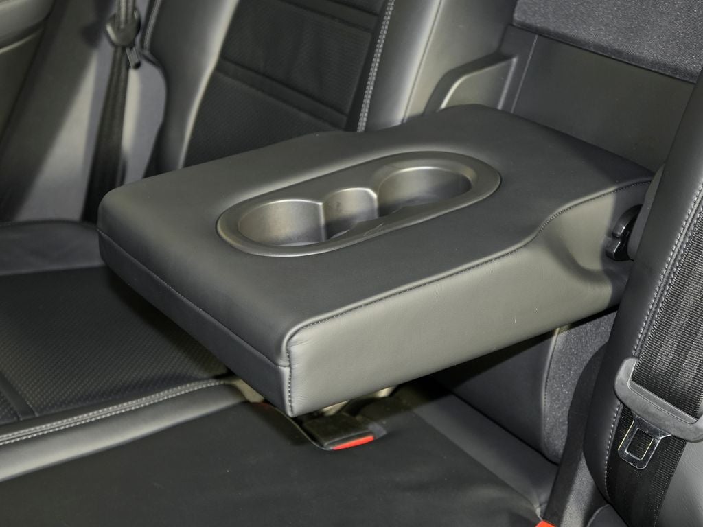 2023 Porsche Cayenne Base