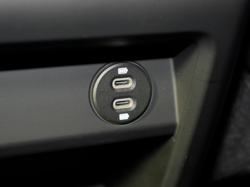 2023 Porsche Cayenne Base
