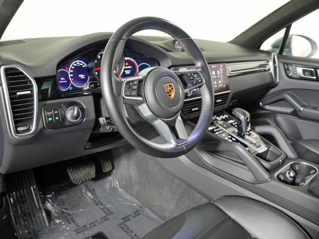 2023 Porsche Cayenne Base