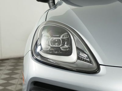 2023 Porsche Cayenne Base