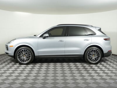 2023 Porsche Cayenne Base