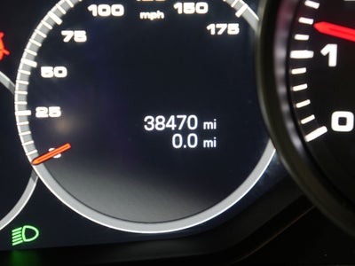 2023 Porsche Cayenne Base