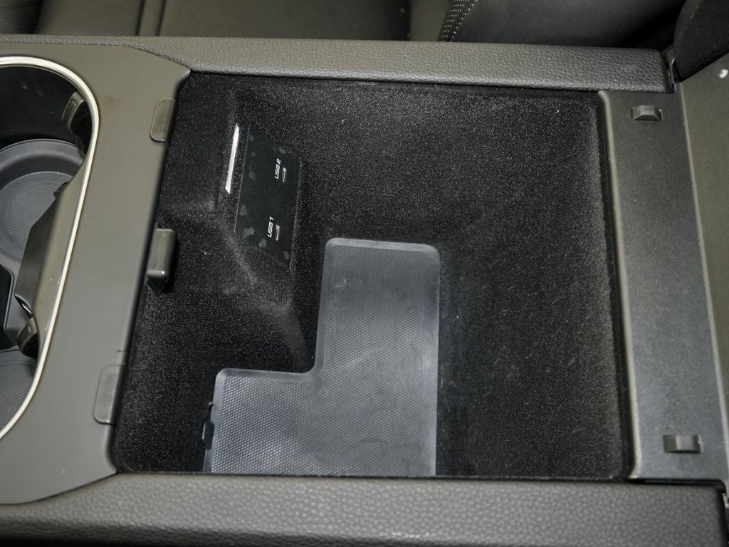 2023 Porsche Cayenne Base