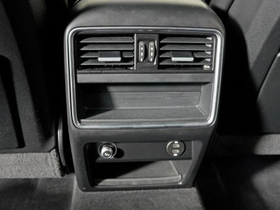 2023 Porsche Cayenne Base