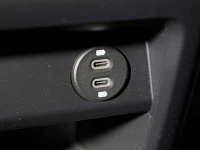 2023 Porsche Cayenne Base
