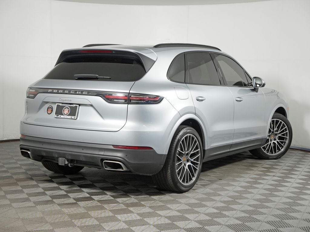 2023 Porsche Cayenne Base