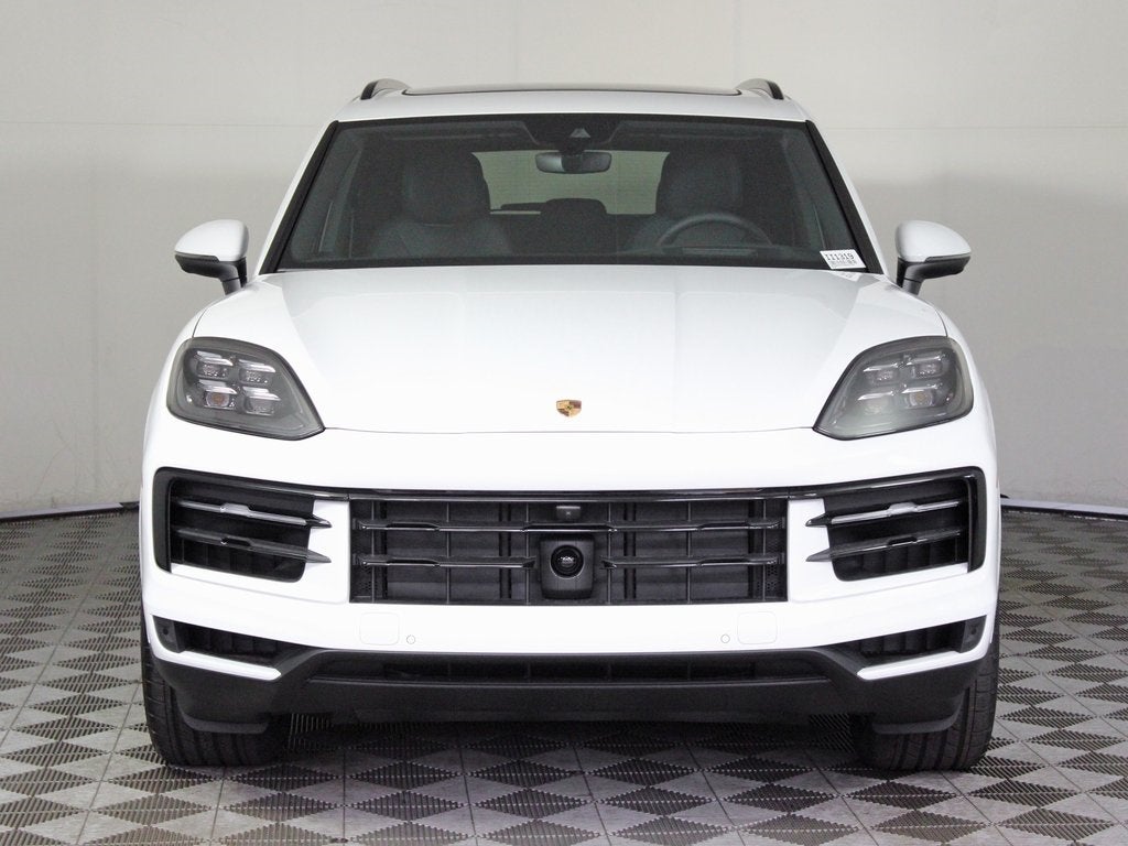 2025 Porsche Cayenne Base