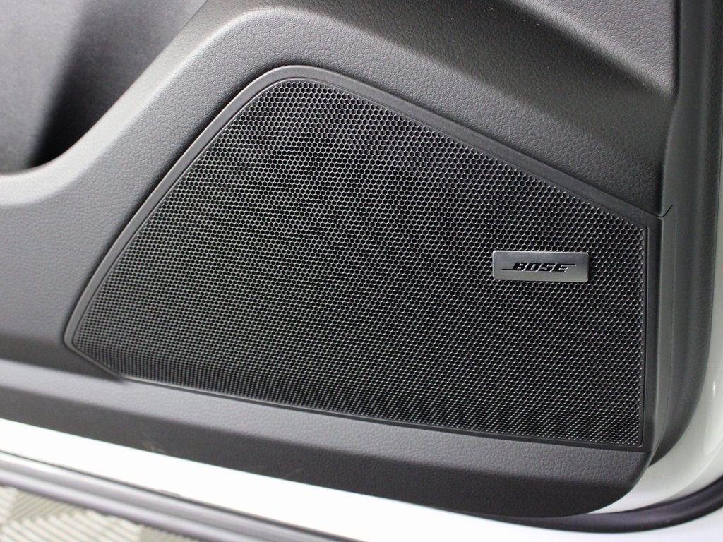 2025 Porsche Cayenne Base