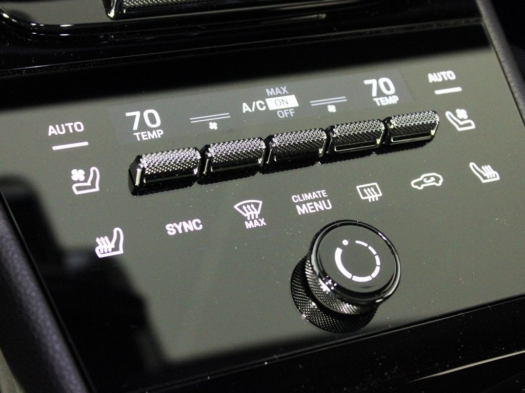 2025 Porsche Cayenne Base