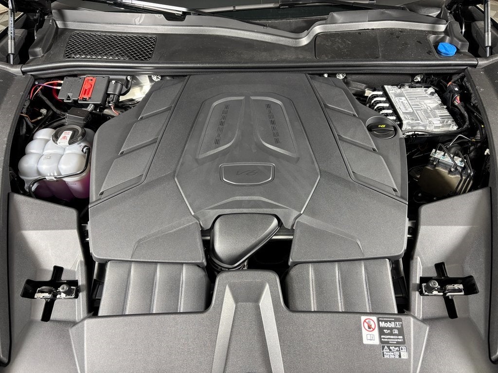 2026 Porsche Cayenne Base