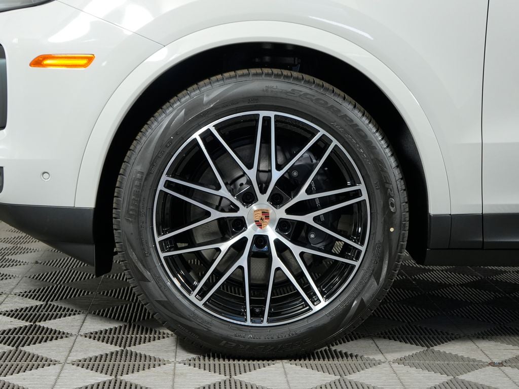 2026 Porsche Cayenne Base