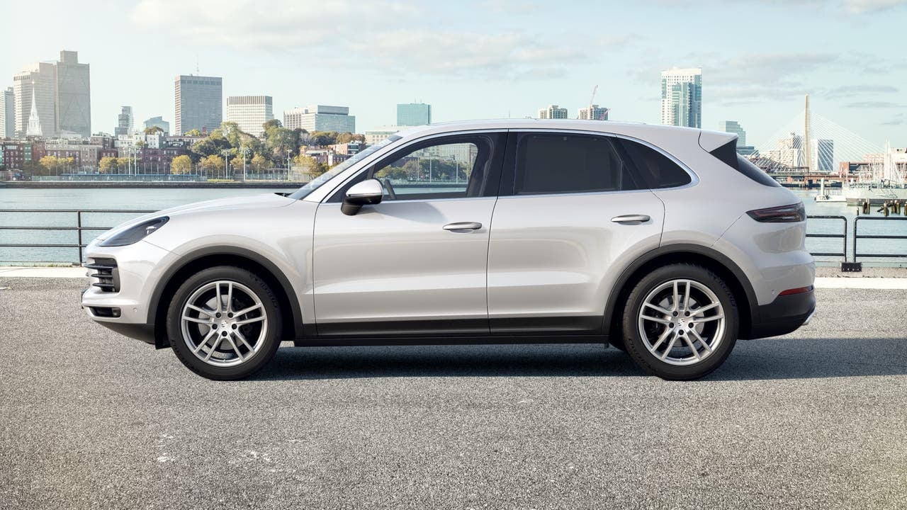 2023 Porsche Cayenne Base