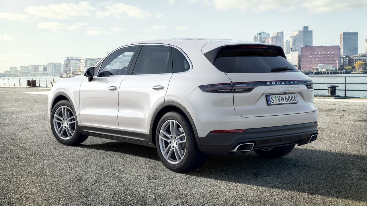 2023 Porsche Cayenne Base