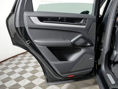 2026 Porsche Cayenne Base
