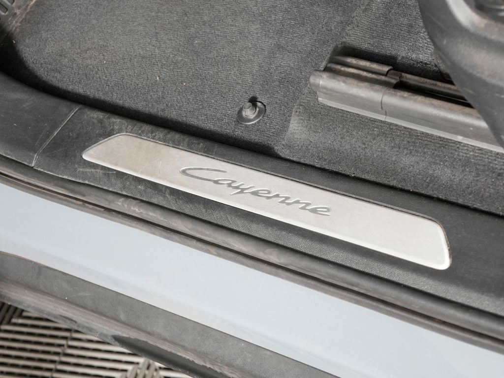2024 Porsche Cayenne Base