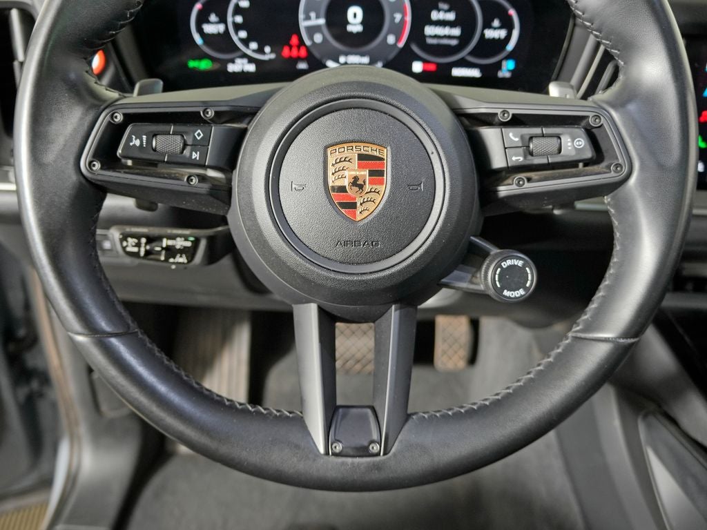 2024 Porsche Cayenne Base