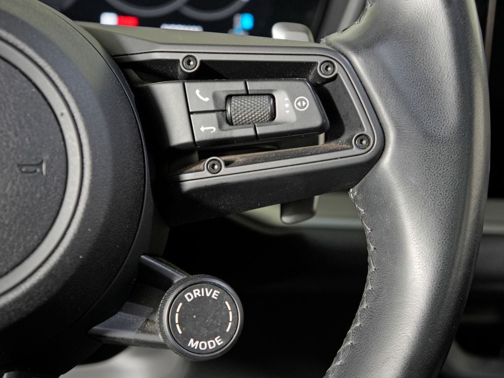 2024 Porsche Cayenne Base