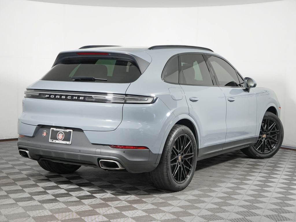 2024 Porsche Cayenne Base