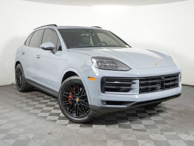 2024 Porsche Cayenne Base
